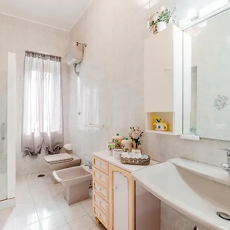 A Casa Di Pissi - *